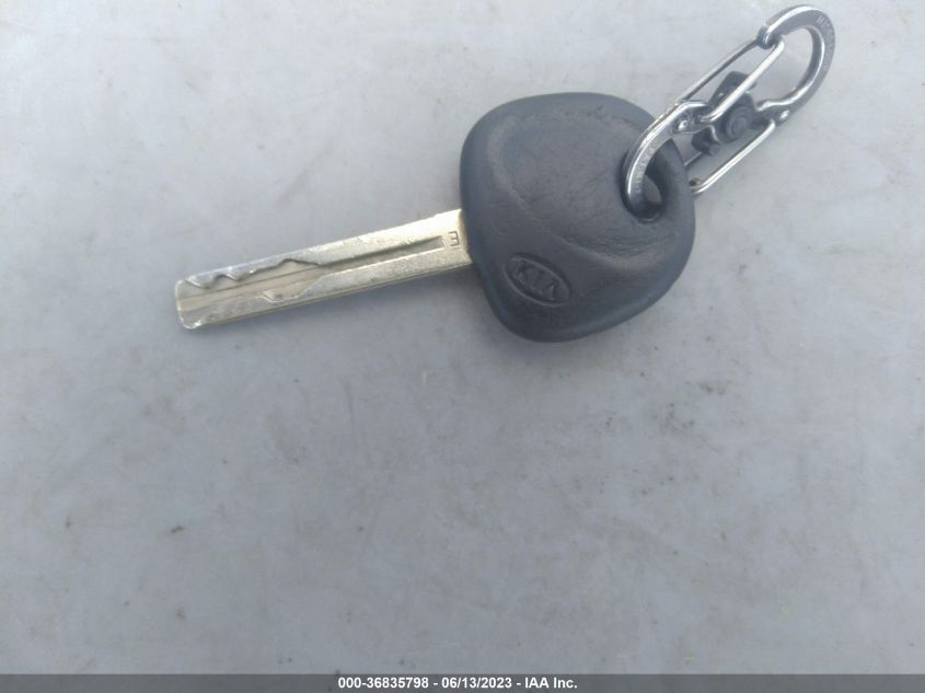 2017 KIA RIO LX - KNADM4A35H6061596