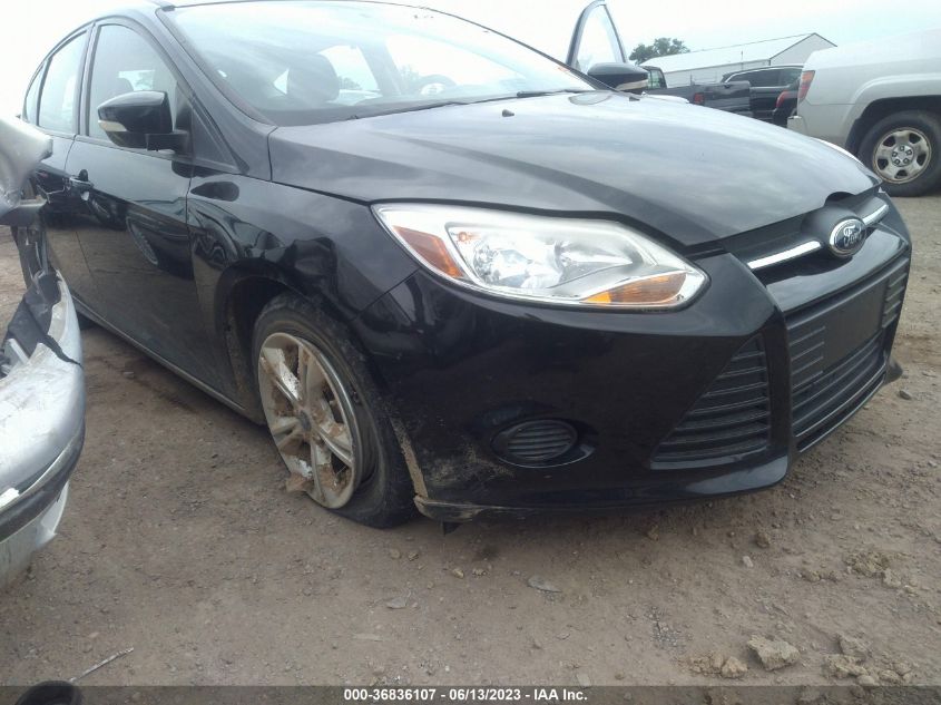 2014 FORD FOCUS SE - 1FADP3K29EL182225