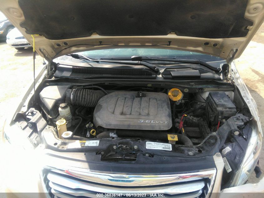2015 CHRYSLER TOWN & COUNTRY TOURING - 2C4RC1BG4FR709110