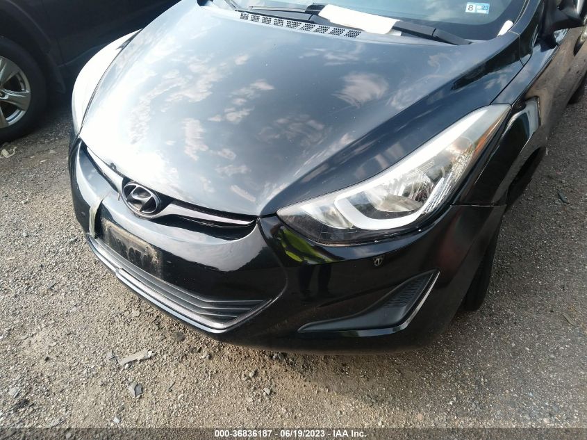2016 HYUNDAI ELANTRA SE - 5NPDH4AE9GH713472