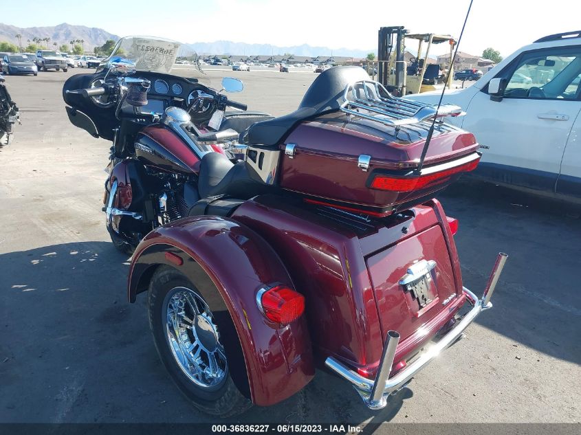 2014 HARLEY-DAVIDSON FLHTCUTG TRI GLIDE ULTRA - 1HD1MAL13EB853618