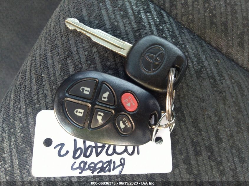 2013 TOYOTA SIENNA SE - 5TDXK3DC9DS361602