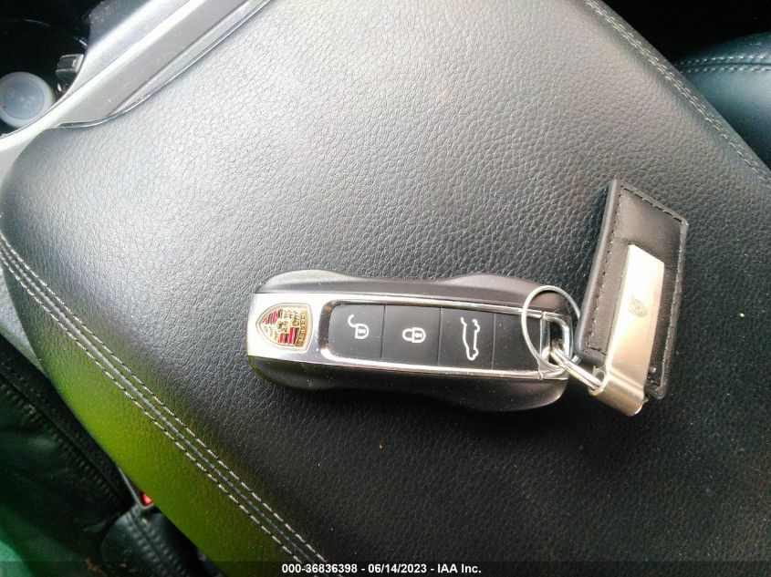 2019 PORSCHE CAYENNE - WP1AA2AYXKDA04164