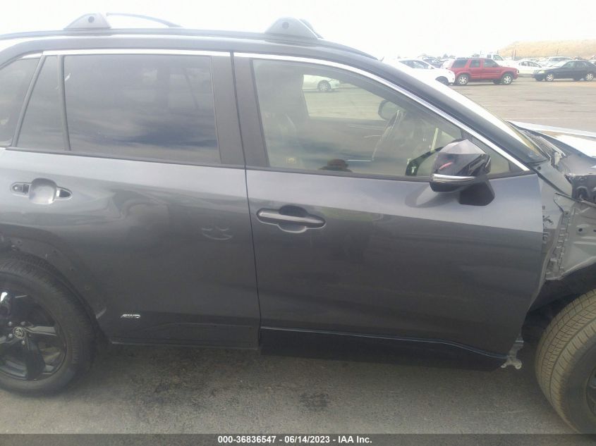 2019 TOYOTA RAV4 HYBRID XSE - JTMEWRFV0KD519492