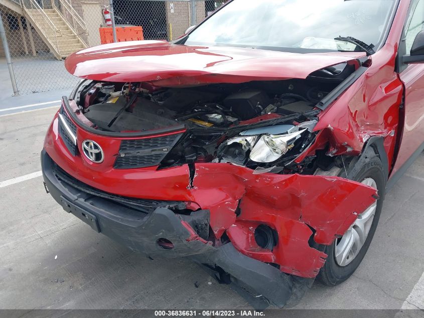 2015 TOYOTA RAV4 LE - JTMBFREV9FD104312