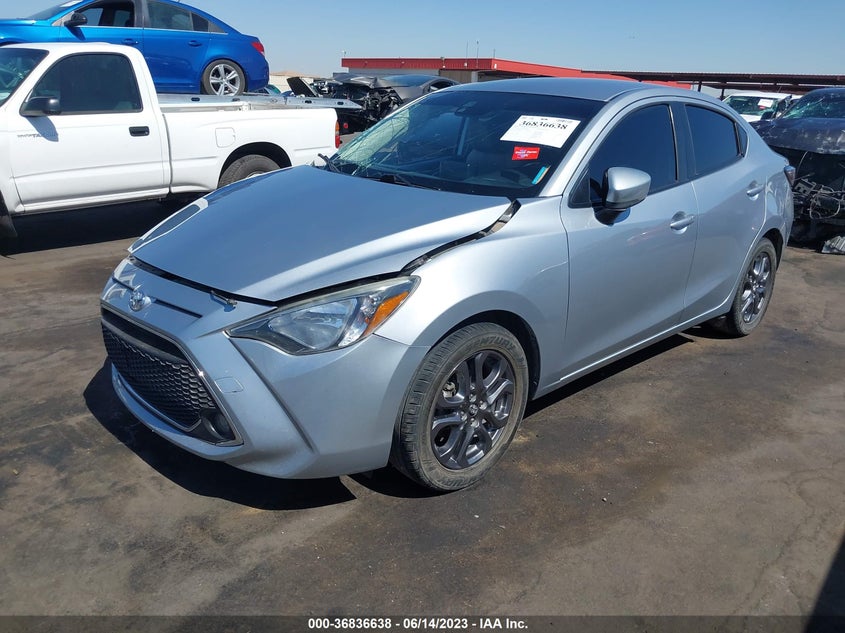 VIN 3MYDLBYV1KY503986 2019 TOYOTA YARIS SEDAN L/LE/XLE