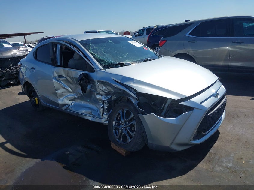 VIN 3MYDLBYV1KY503986 2019 TOYOTA YARIS SEDAN L/LE/XLE