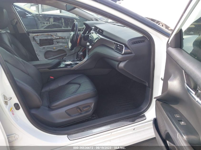 2019 TOYOTA CAMRY XSE - 4T1B61HK4KU184451