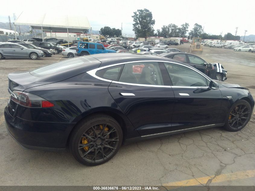 2014 TESLA MODEL S 60 KWH BATTERY/P85 - 5YJSA1H19EFT56394