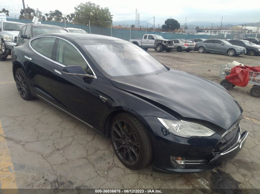 2014 TESLA MODEL S 60 KWH BATTERY/P85 - 5YJSA1H19EFT56394