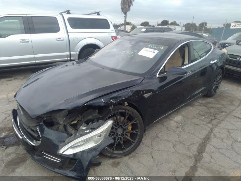 2014 TESLA MODEL S 60 KWH BATTERY/P85 - 5YJSA1H19EFT56394