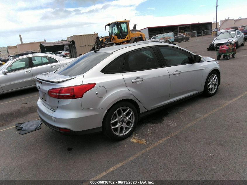 2015 FORD FOCUS SE - 1FADP3F29FL256755