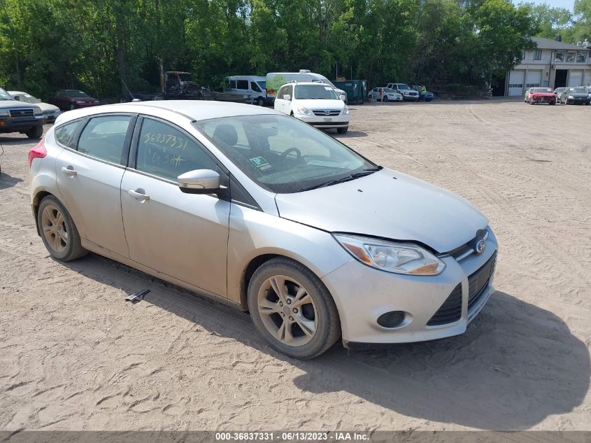 2014 FORD FOCUS SE - 1FADP3K2XEL420728