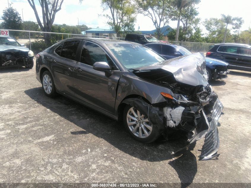 2018 TOYOTA CAMRY LE/SE/XLE/L - 4T1B11HK0JU543503