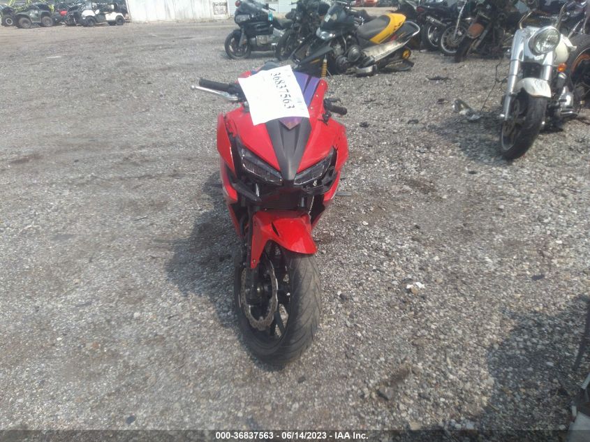 2017 HONDA CBR500 R - MLHPC4465H5401504