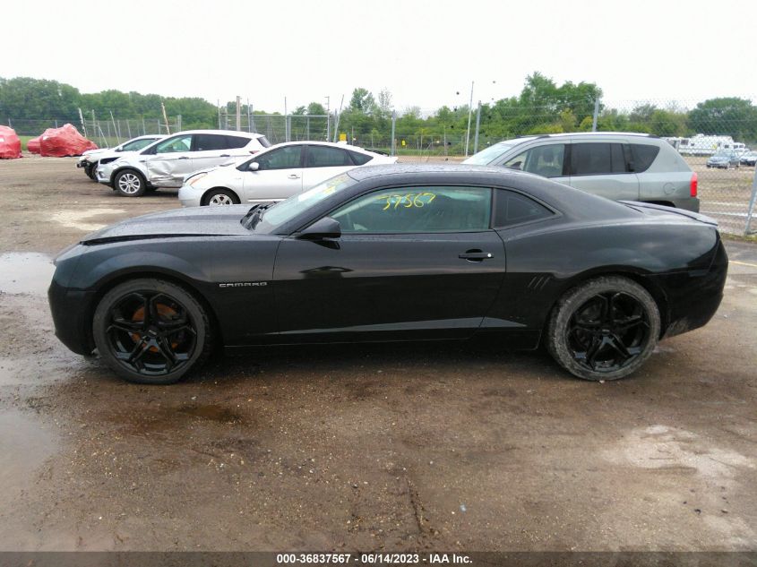 2013 CHEVROLET CAMARO LS - 2G1FE1E35D9140442
