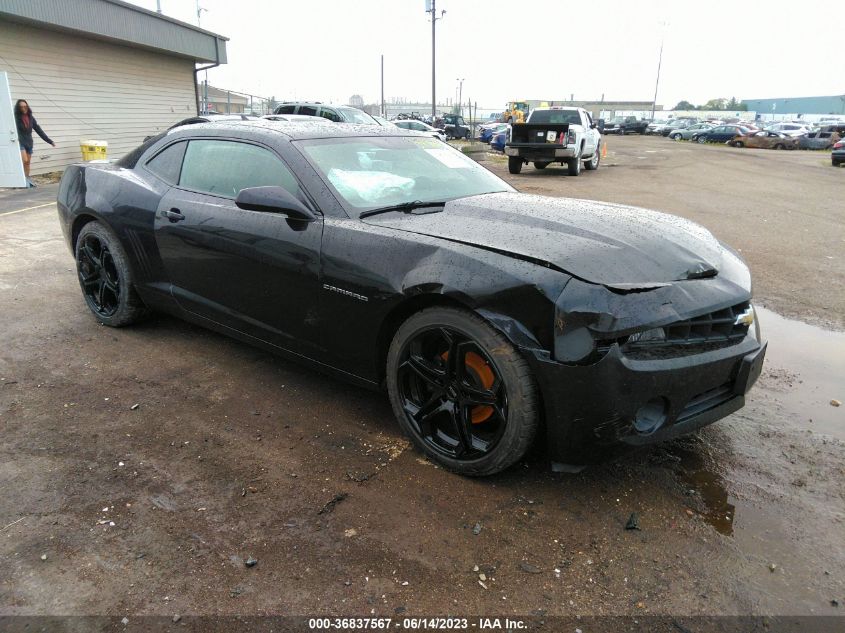 2013 CHEVROLET CAMARO LS - 2G1FE1E35D9140442