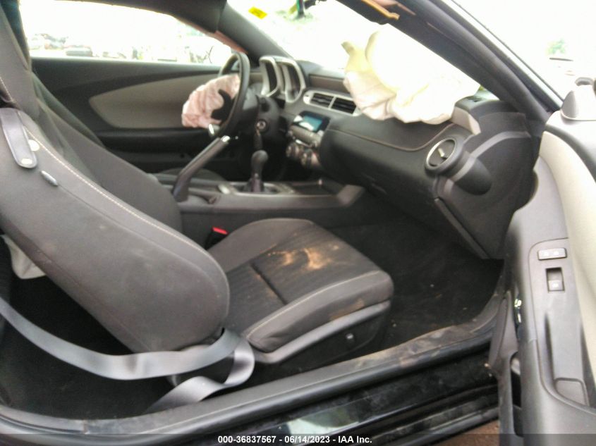 2013 CHEVROLET CAMARO LS - 2G1FE1E35D9140442