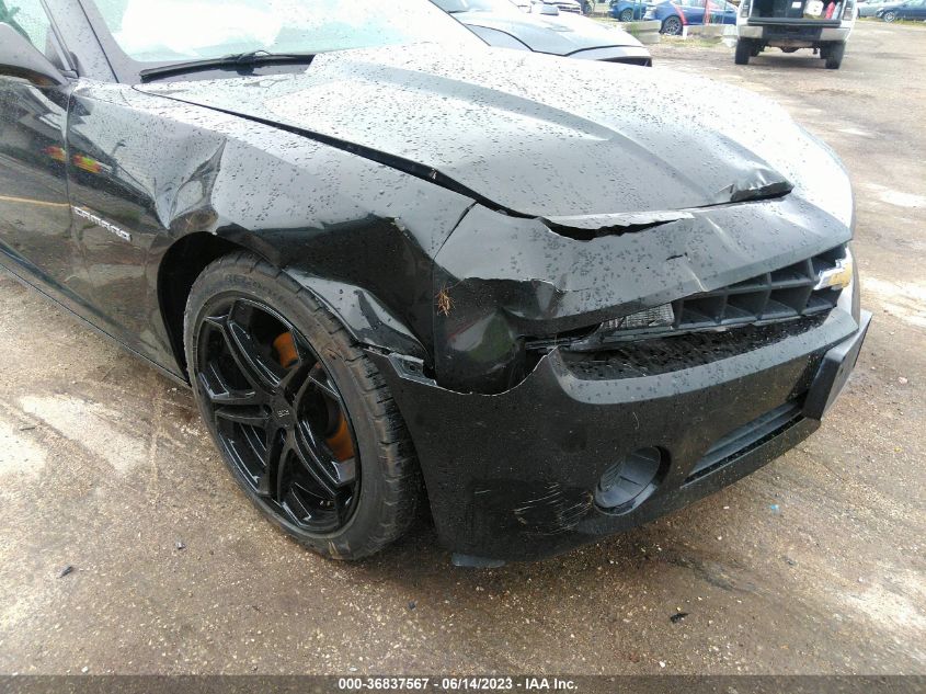 2013 CHEVROLET CAMARO LS - 2G1FE1E35D9140442