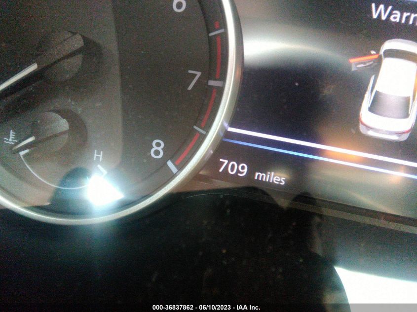 2022 NISSAN SENTRA SR - 3N1AB8DV3NY303440
