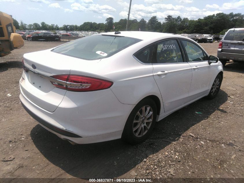 2018 FORD FUSION S - 3FA6P0G71JR129428