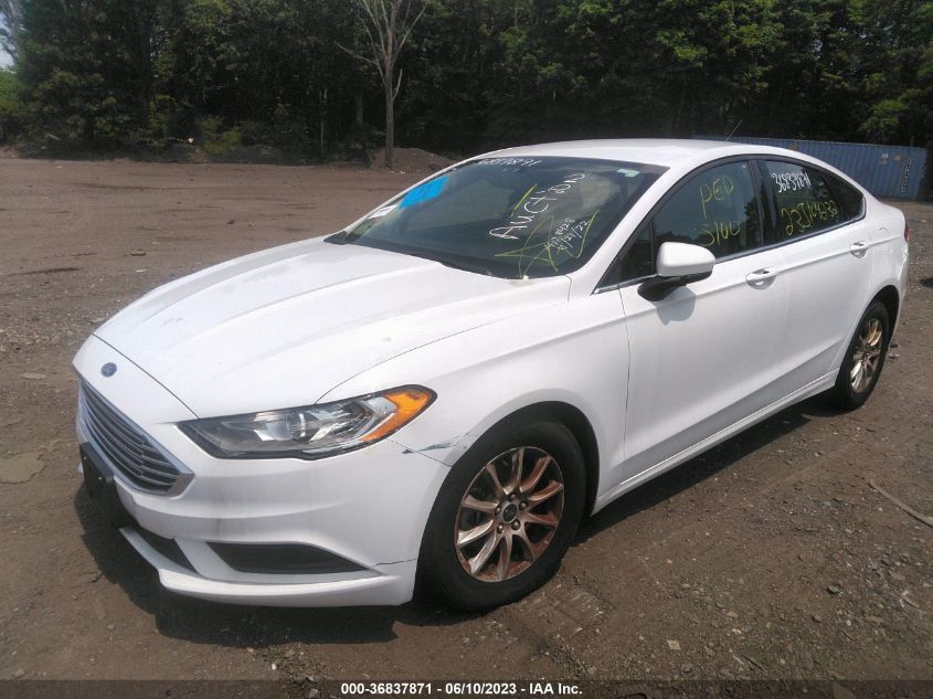 2018 FORD FUSION S - 3FA6P0G71JR129428