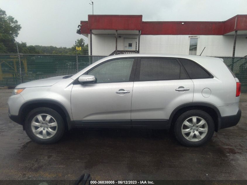 2013 KIA SORENTO LX - 5XYKT3A17DG312809