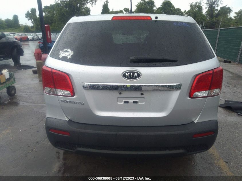 2013 KIA SORENTO LX - 5XYKT3A17DG312809