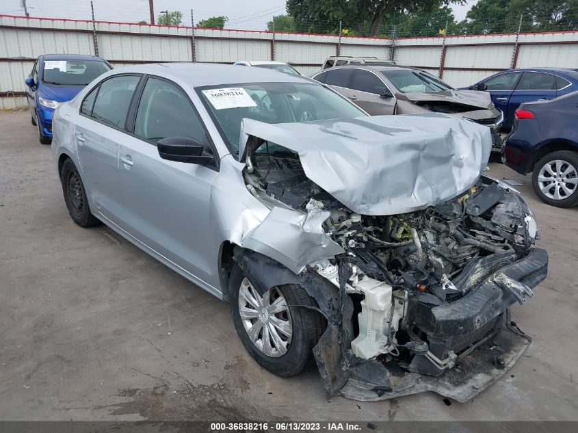 2014 VOLKSWAGEN JETTA SEDAN S - 3VW2K7AJ5EM218035