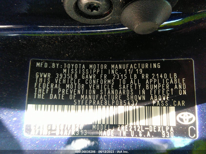 VIN 5YFEPRAE8LP085437 2020 TOYOTA COROLLA LE