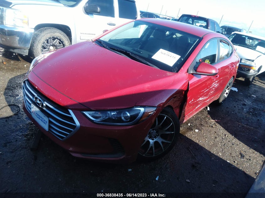 VIN 5NPD84LF3JH230167 2018 HYUNDAI ELANTRA SEL