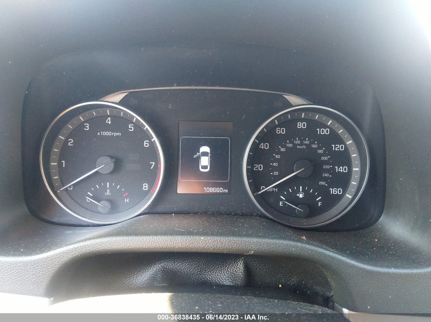 VIN 5NPD84LF3JH230167 2018 HYUNDAI ELANTRA SEL