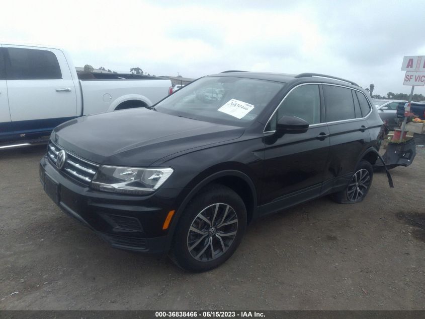 2019 VOLKSWAGEN TIGUAN SE - 3VV2B7AX3KM141427