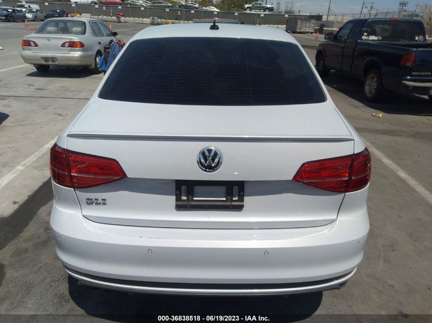 2018 VOLKSWAGEN JETTA 2.0T GLI - 3VW4T7AJ0JM252657