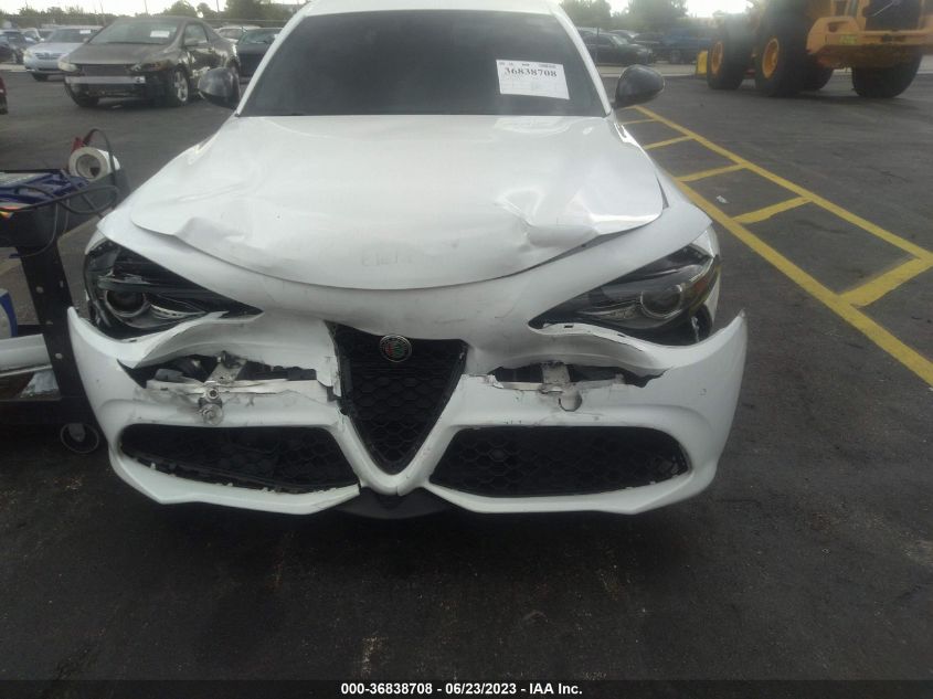 2018 ALFA ROMEO GIULIA TI SPORT - ZARFAEENXJ7596192