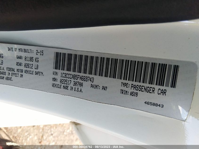 2015 CHRYSLER 200 LIMITED - 1C3CCCAB5FN669743