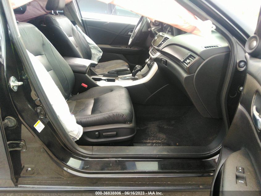 2015 HONDA ACCORD SEDAN TOURING - 1HGCR3F91FA008865