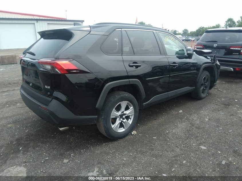 VIN 2T3W1RFV7LW070156 2020 TOYOTA RAV4 XLE