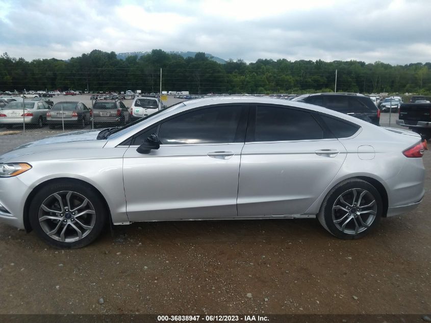 2017 FORD FUSION SE - 3FA6P0HD6HR226526