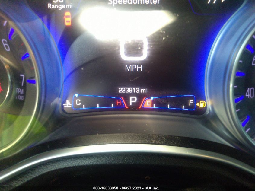 2015 CHRYSLER 300 LIMITED - 2C3CCAAGXFH785917