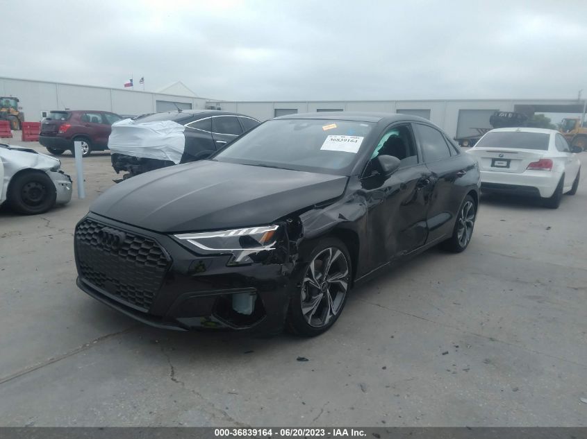 WAUAUDGY9PA105455 Audi A3 PREMIUM 2