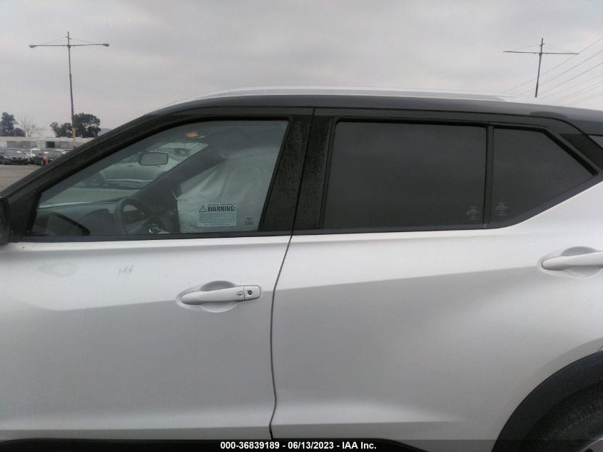 2018 NISSAN KICKS SV - 3N1CP5CU3JL516400