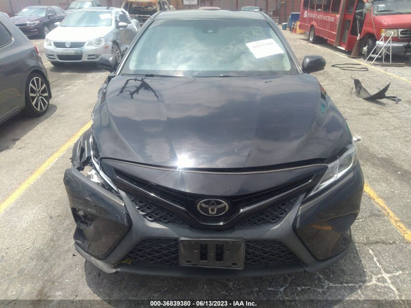 2018 TOYOTA CAMRY LE/SE/XLE/L - 4T1B11HK7JU598904