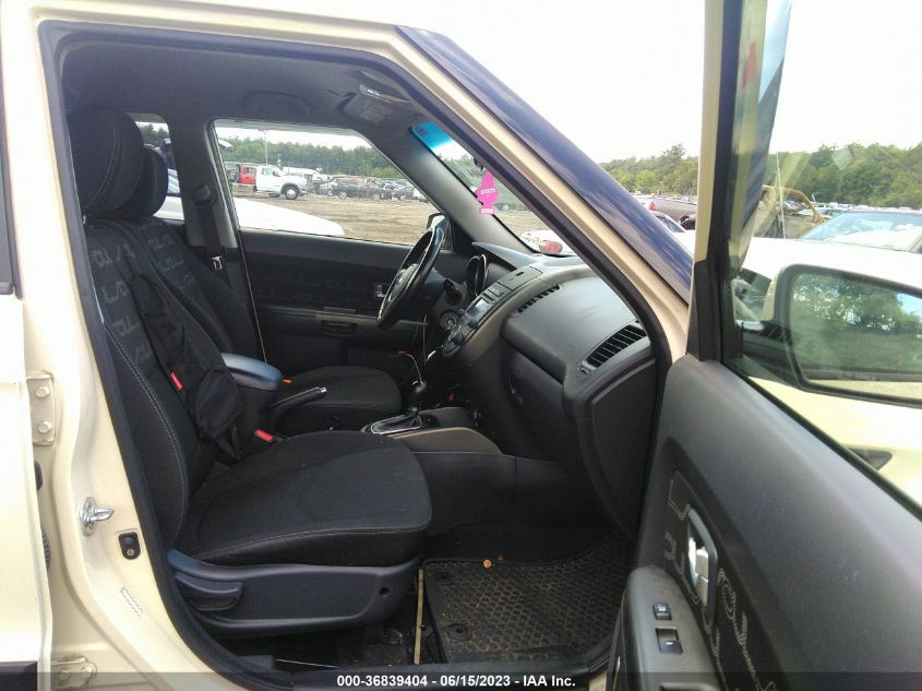 2013 KIA SOUL + - KNDJT2A62D7564367