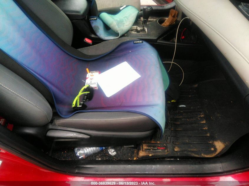 2013 TOYOTA RAV4 XLE - 2T3RFREV0DW073434