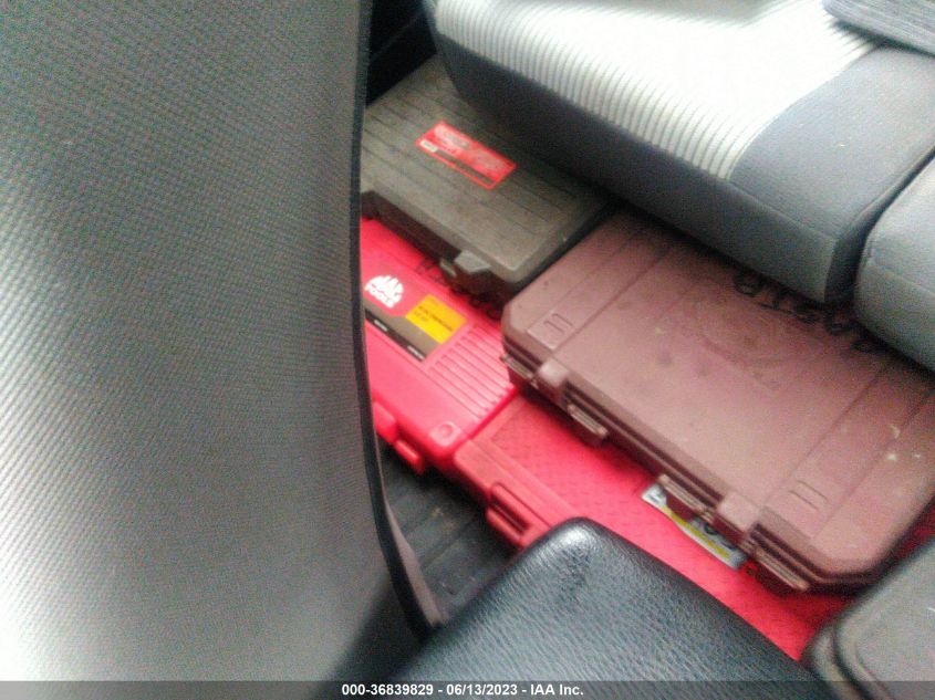 2013 TOYOTA RAV4 XLE - 2T3RFREV0DW073434