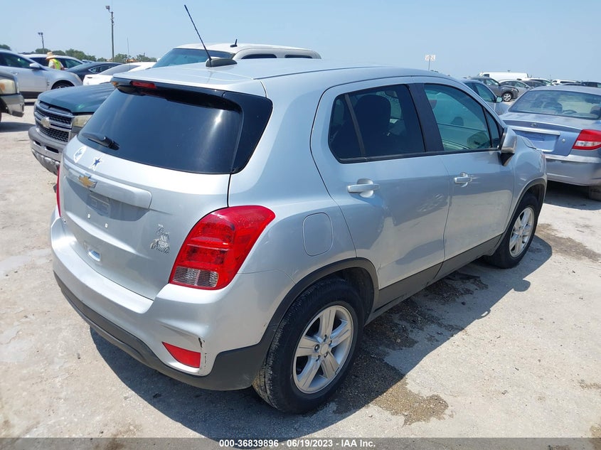 VIN 3GNCJKSB5LL195385 2020 CHEVROLET TRAX LS