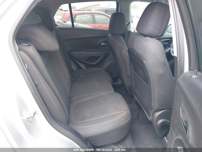 VIN 3GNCJKSB5LL195385 2020 CHEVROLET TRAX LS