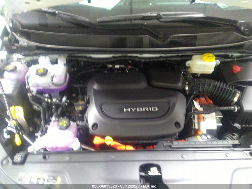 2023 CHRYSLER PACIFICA HYBRID TOURING L - 2C4RC1L7XPR541909