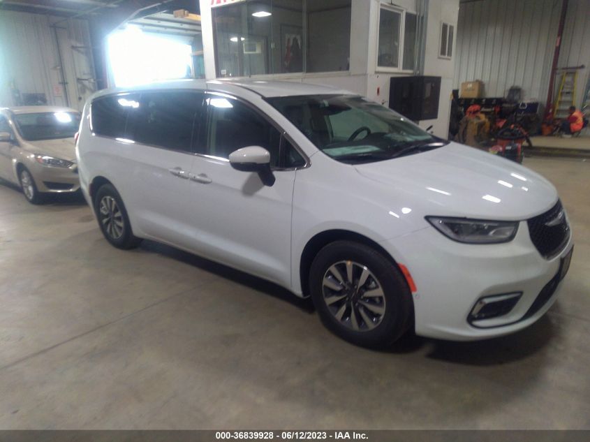 2023 CHRYSLER PACIFICA HYBRID TOURING L - 2C4RC1L7XPR541909